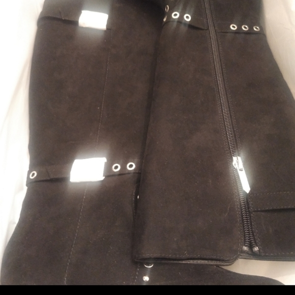 Sam Edelman Pia Grommet Girls Tall Boot. - Picture 5 of 5